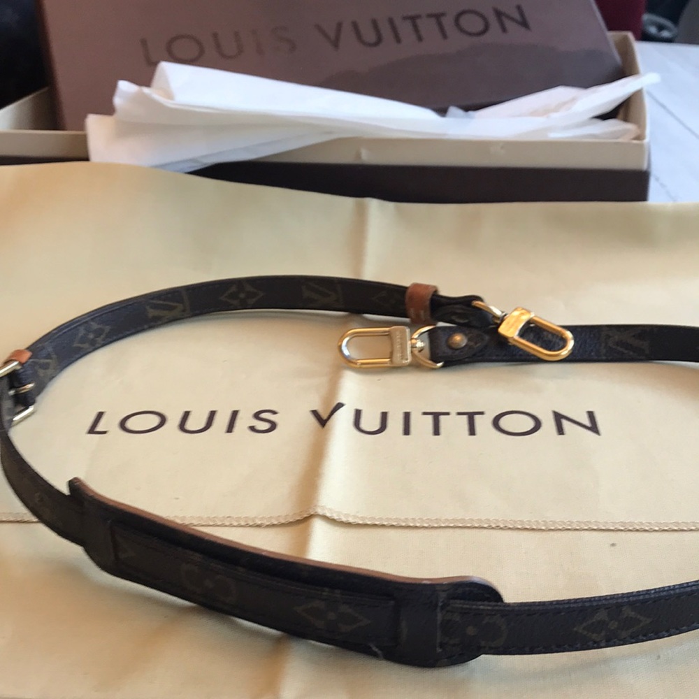 Louis Vuitton strap